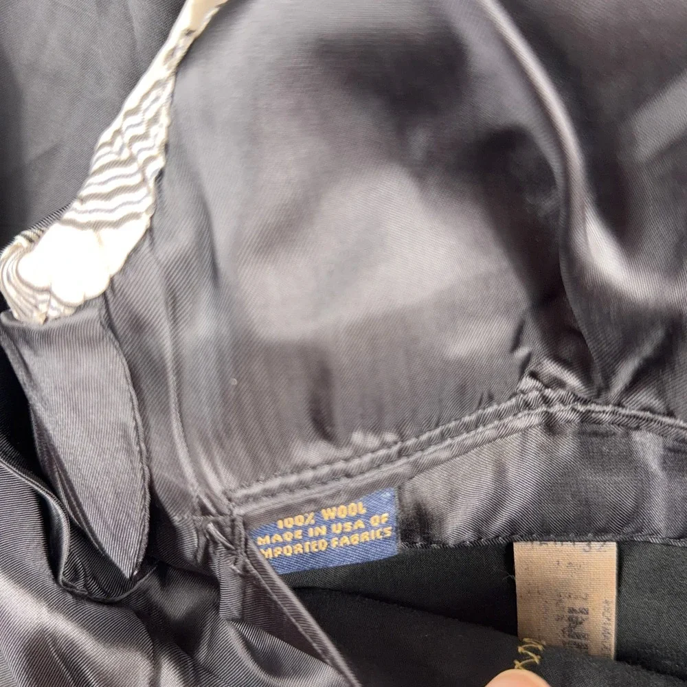 Brooks Brothers please note